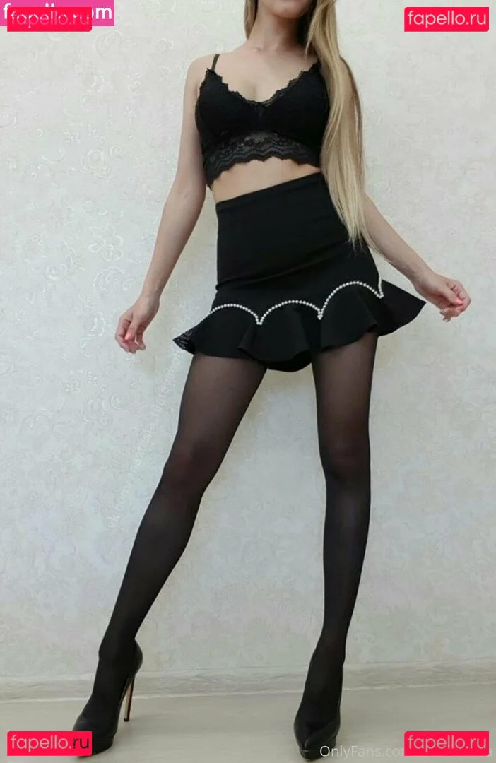 anafilatova Onlyfans Photo Gallery 