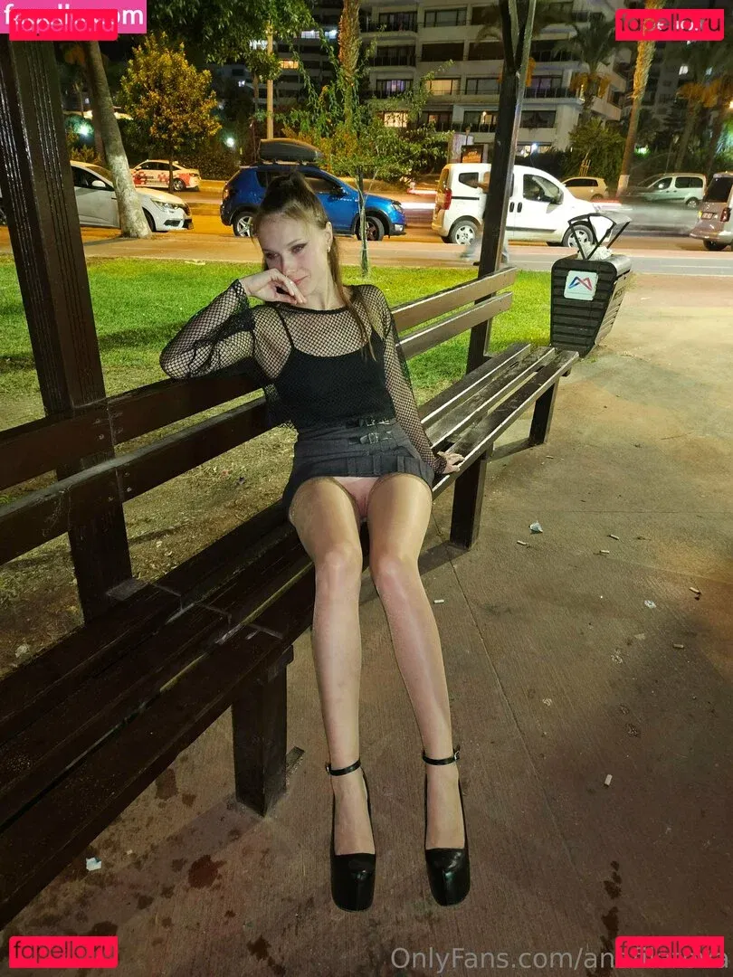 anafilatova Onlyfans Photo Gallery 