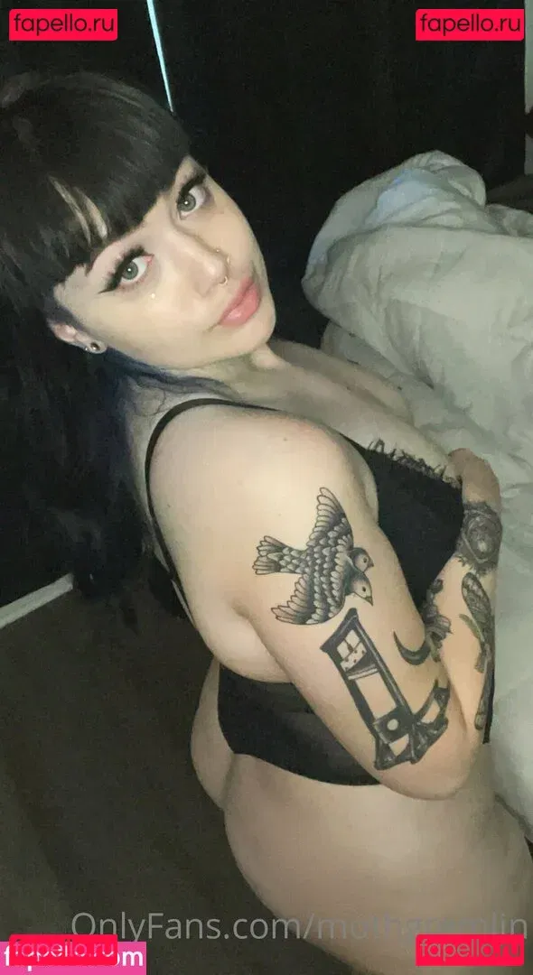 mothgremlin Onlyfans Photo Gallery 