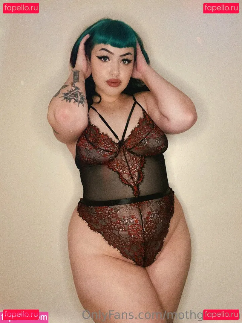 mothgremlin Onlyfans Photo Gallery 