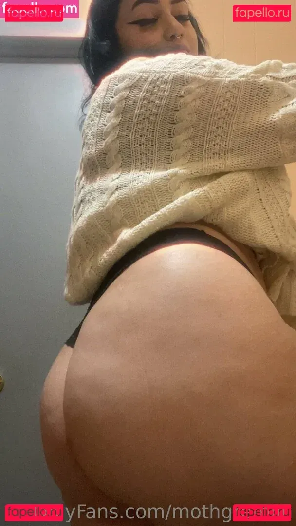 mothgremlin Onlyfans Photo Gallery 