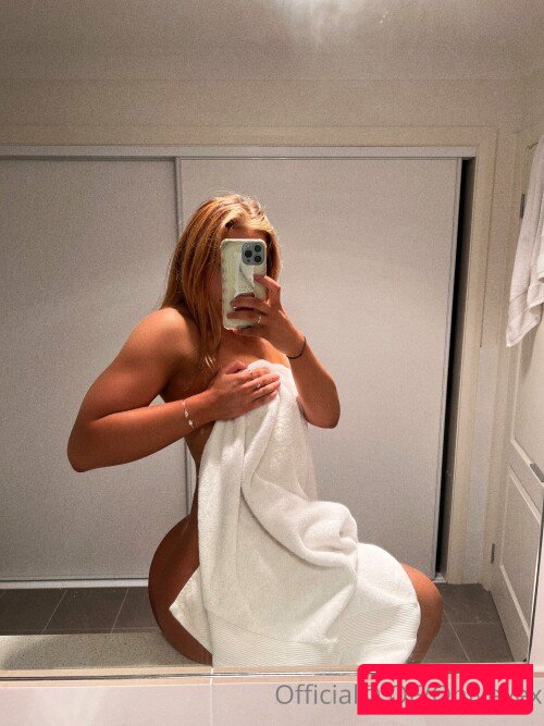 Justeviehall Nude Onlyfans Photo 23