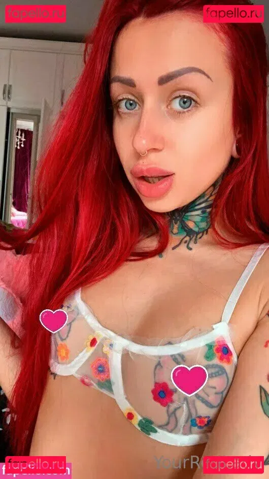 yourredlady Onlyfans Photo Gallery 