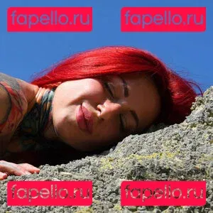 yourredlady Onlyfans Photo Gallery 