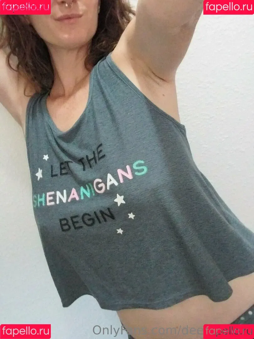 deedeelynn Onlyfans Photo Gallery 