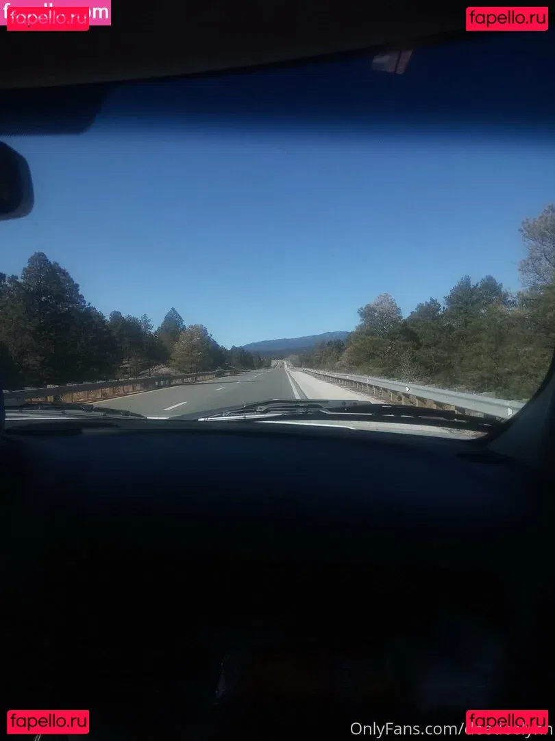 deedeelynn Onlyfans Photo Gallery 