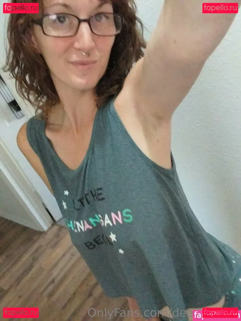 deedeelynn Onlyfans Photo Gallery 