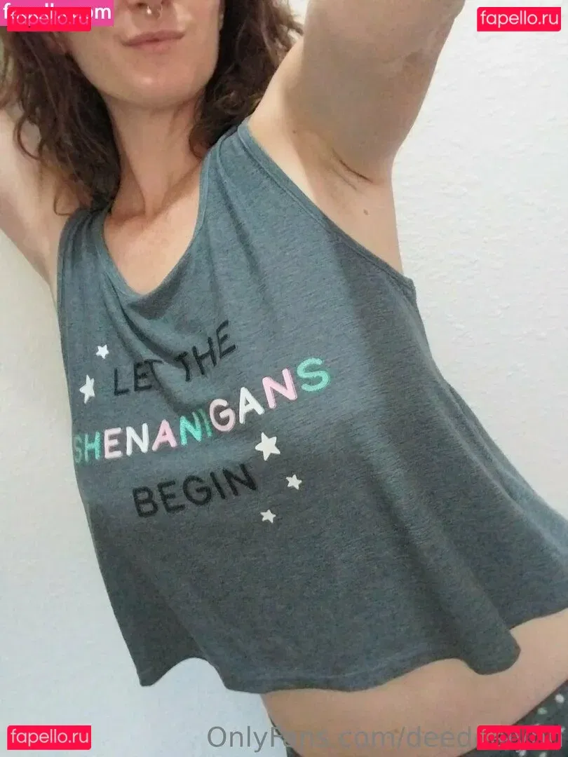 deedeelynn Onlyfans Photo Gallery 