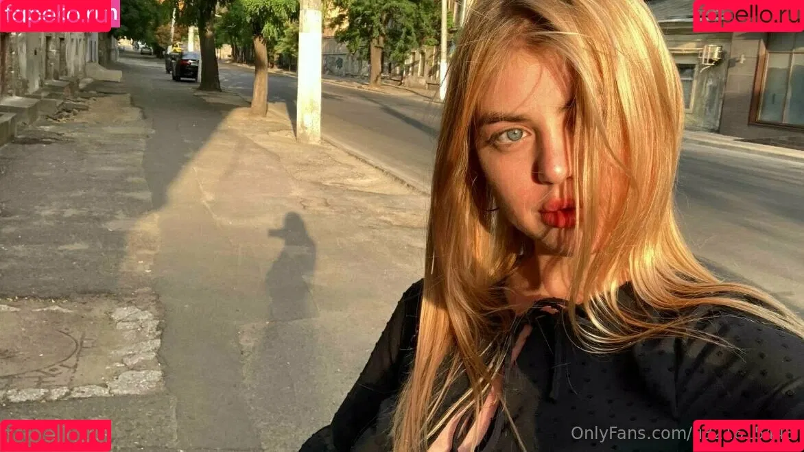 sandrateeny Onlyfans Photo Gallery 