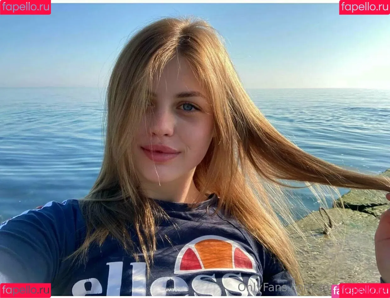 sandrateeny Onlyfans Photo Gallery 