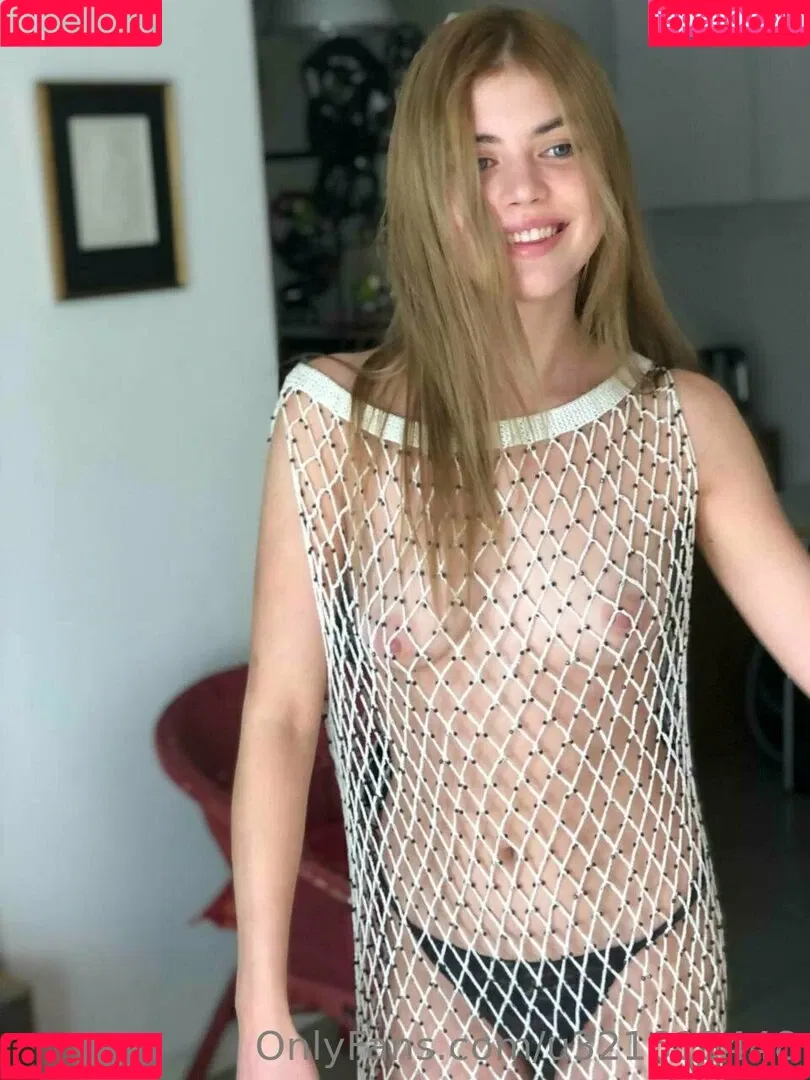 sandrateeny Onlyfans Photo Gallery 