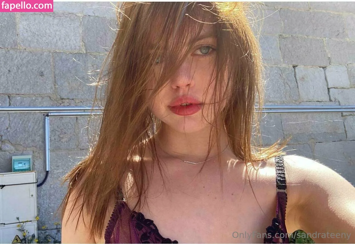 sandrateeny Onlyfans Photo Gallery 