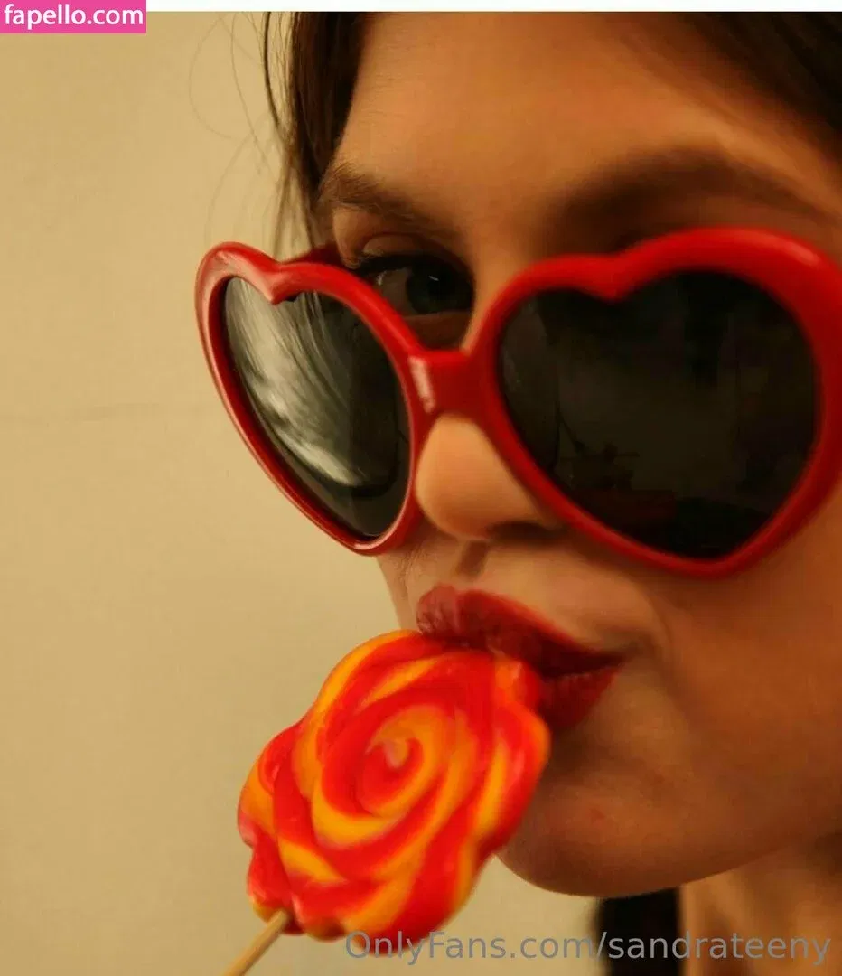 sandrateeny Onlyfans Photo Gallery 