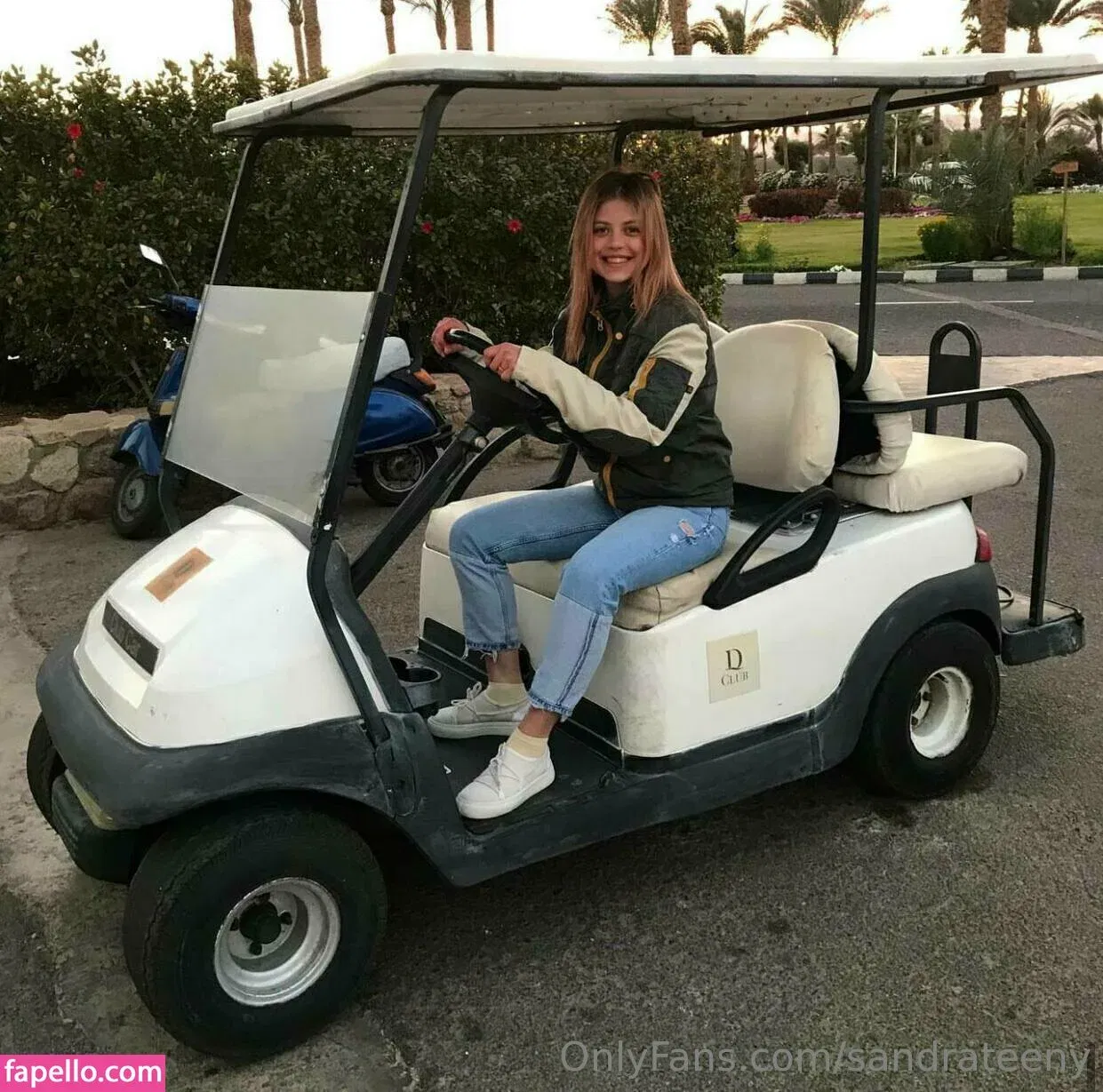 sandrateeny Onlyfans Photo Gallery 