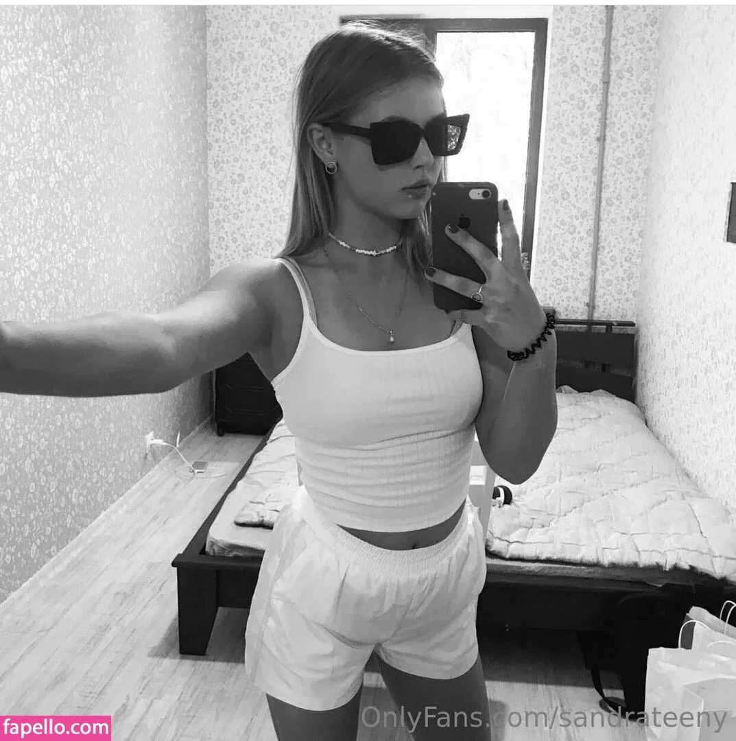 sandrateeny Onlyfans Photo Gallery 