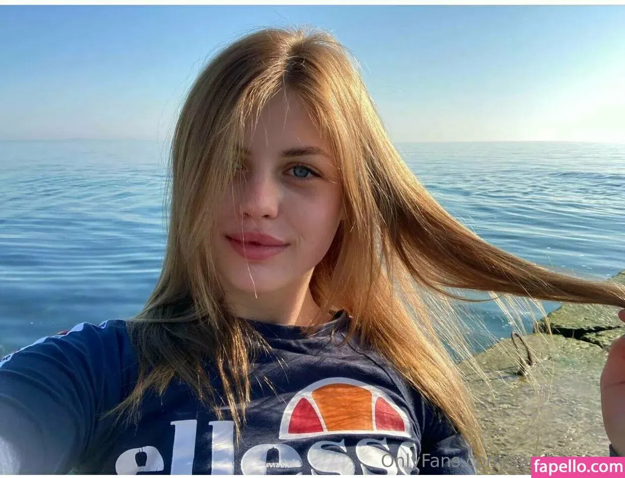 sandrateeny Onlyfans Photo Gallery 