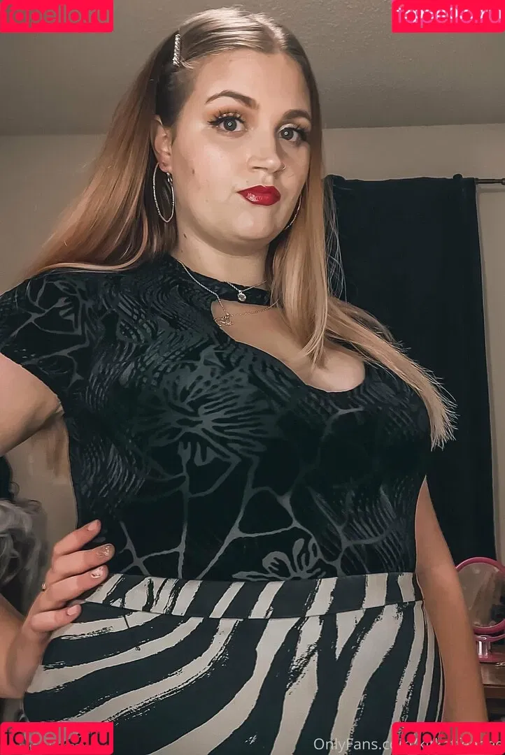 kinkycurvykat Onlyfans Photo Gallery 