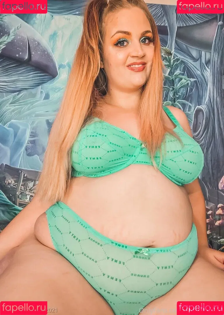 kinkycurvykat Onlyfans Photo Gallery 