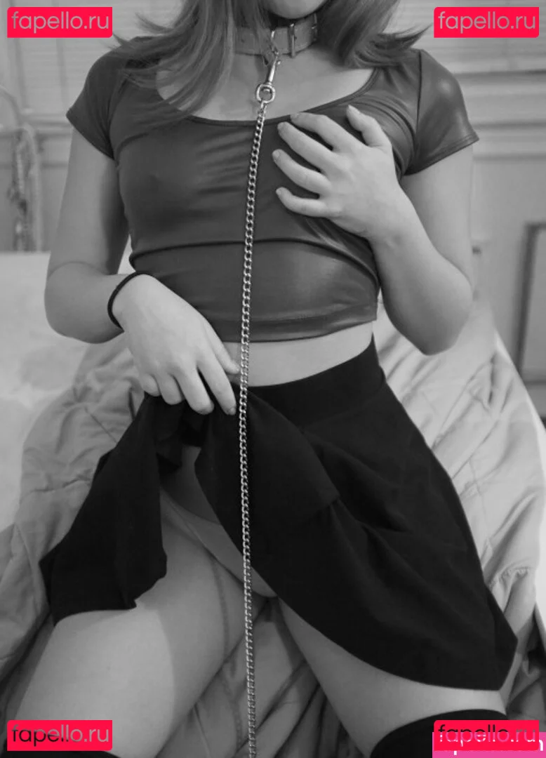 Insuh Yoon Onlyfans Photo Gallery 