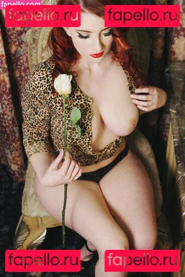 Insuh Yoon Onlyfans Photo Gallery 