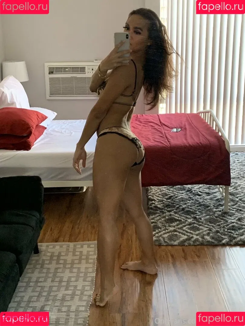 andreazhay Onlyfans Photo Gallery 