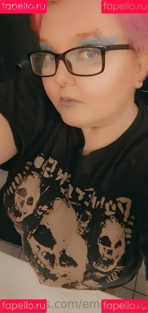 emopink69 Onlyfans Photo Gallery 