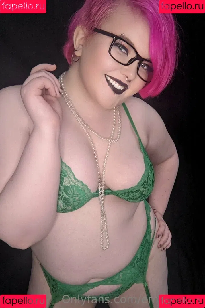 emopink69 Onlyfans Photo Gallery 