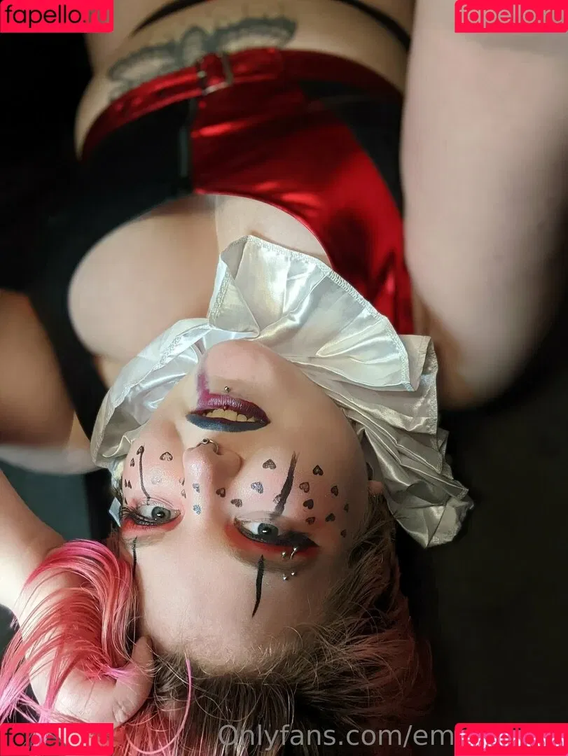 emopink69 Onlyfans Photo Gallery 