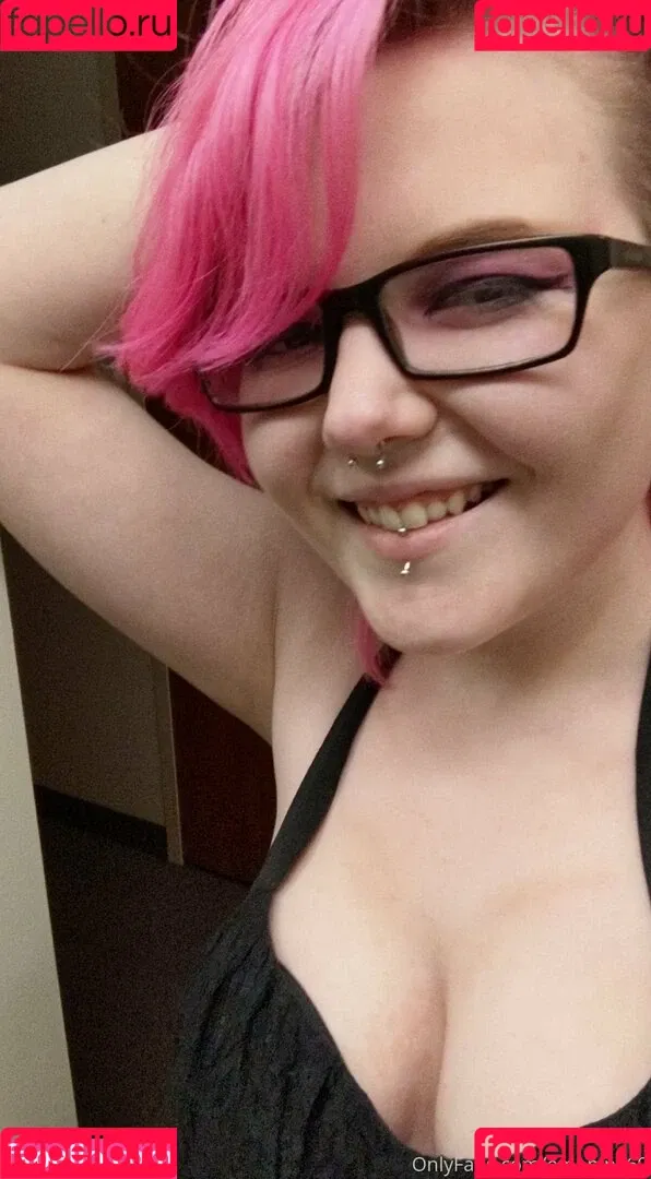 emopink69 Onlyfans Photo Gallery 