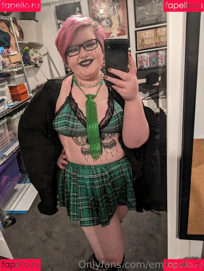 emopink69 Onlyfans Photo Gallery 