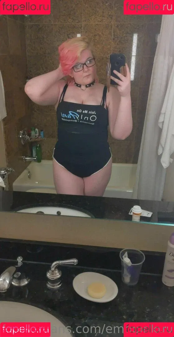 emopink69 Onlyfans Photo Gallery 