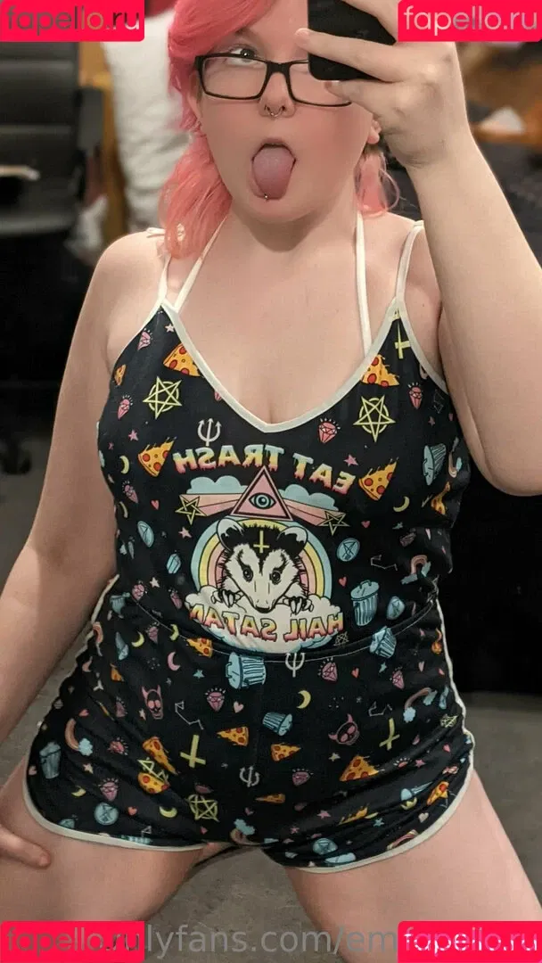 emopink69 Onlyfans Photo Gallery 