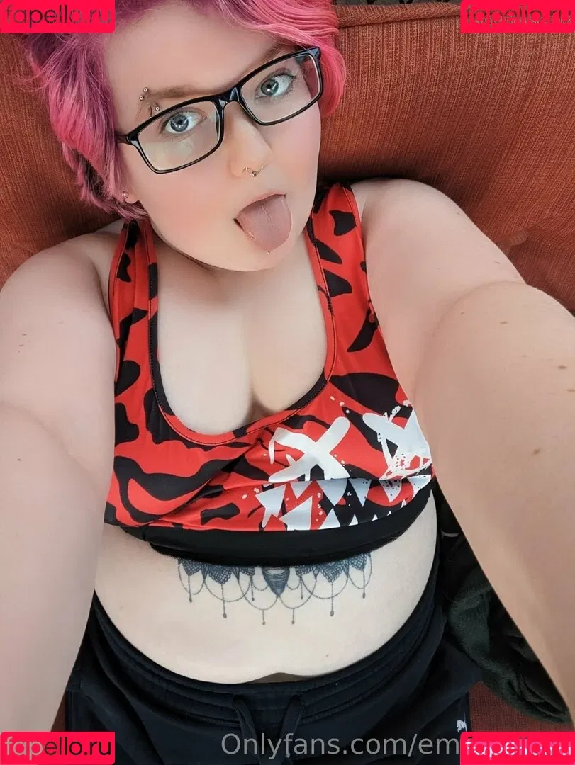 emopink69 Onlyfans Photo Gallery 