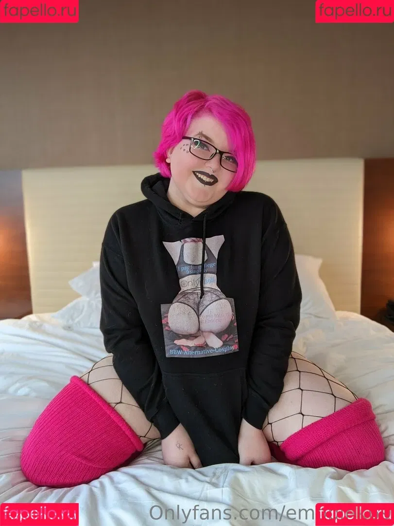 emopink69 Onlyfans Photo Gallery 