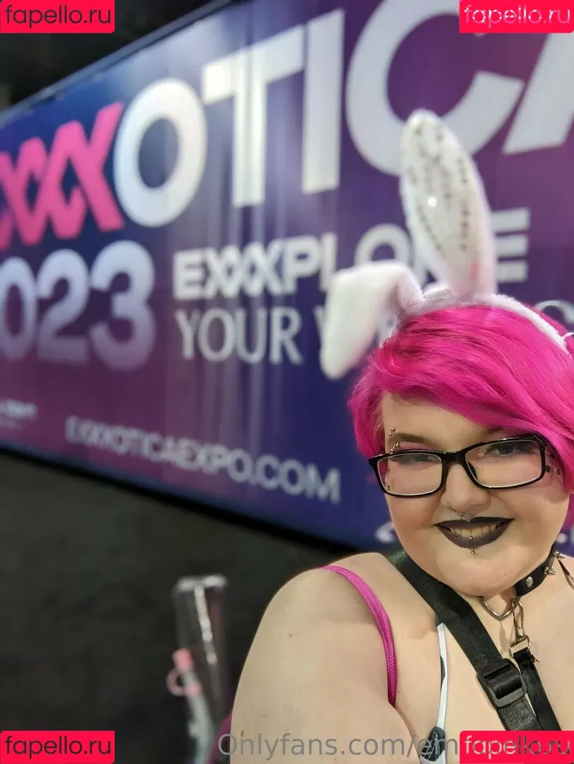 emopink69 Onlyfans Photo Gallery 