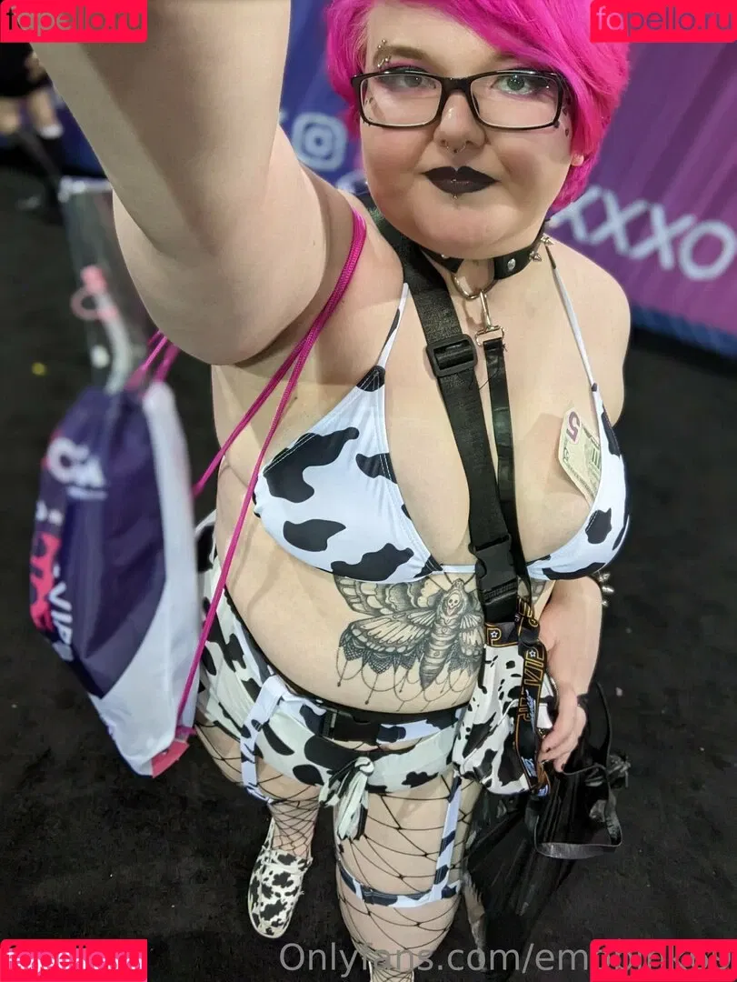 emopink69 Onlyfans Photo Gallery 