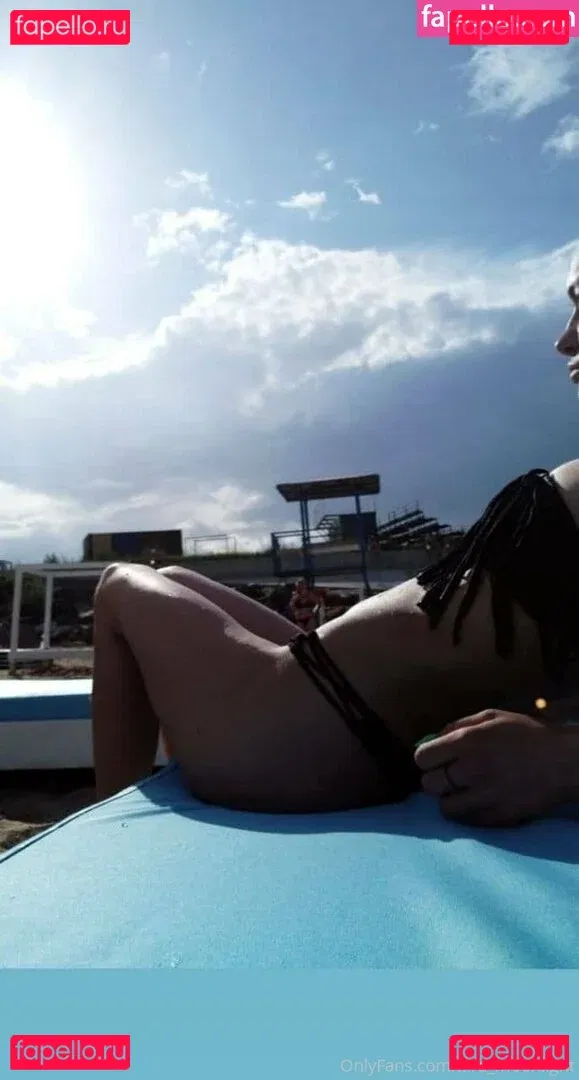 kiramoonlight Onlyfans Photo Gallery 