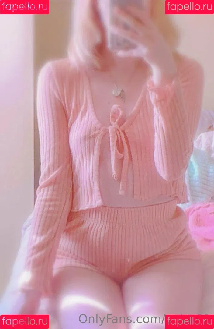 yuki_01 Onlyfans Photo Gallery 