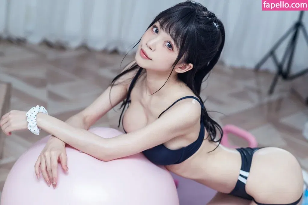 yuki_01 Onlyfans Photo Gallery 