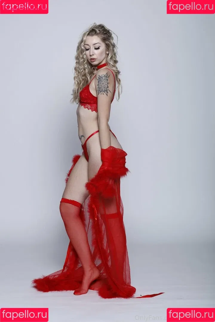 skyebaby95 Onlyfans Photo Gallery 