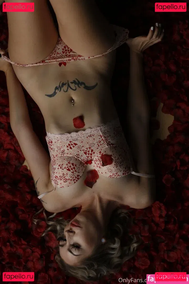 skyebaby95 Onlyfans Photo Gallery 