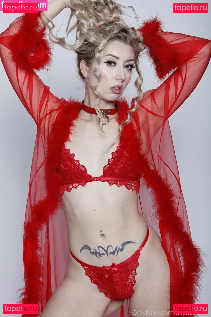 skyebaby95 Onlyfans Photo Gallery 