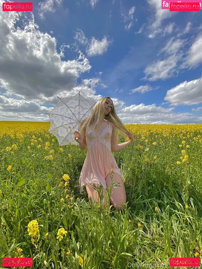 skyebaby95 Onlyfans Photo Gallery 