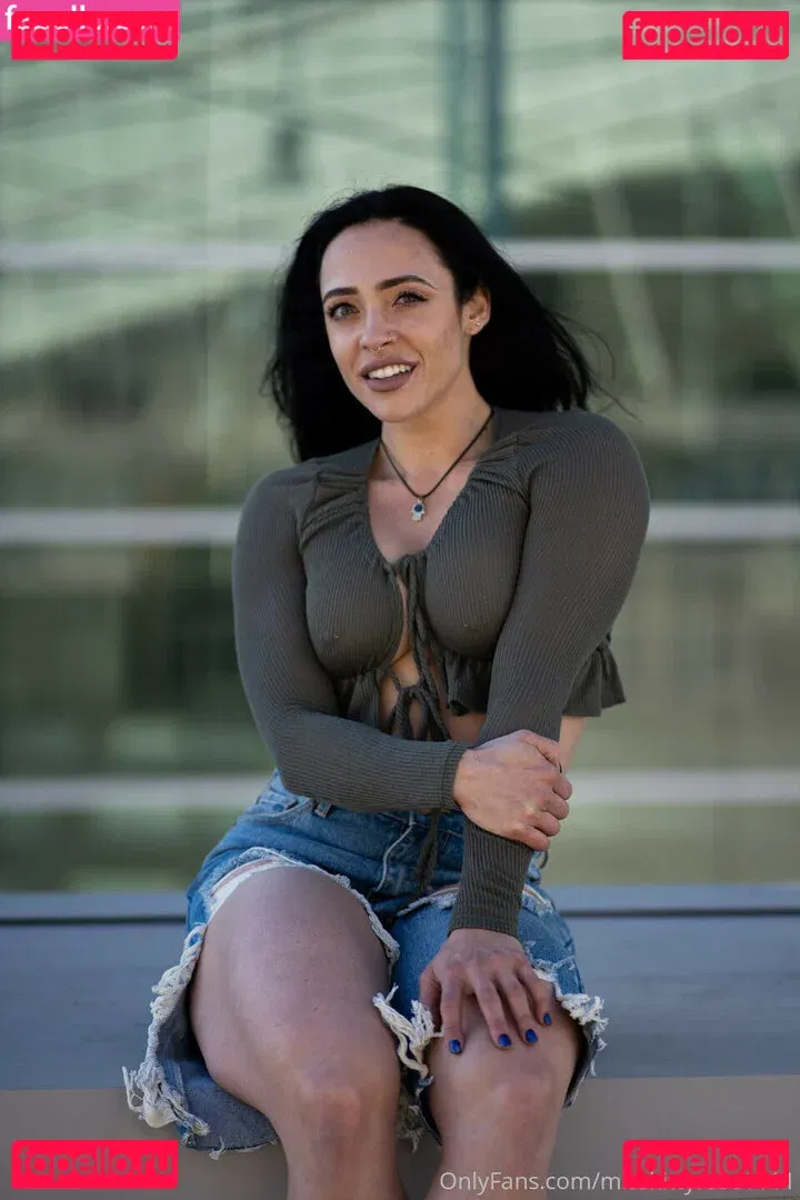 misskittyrose1111 Onlyfans Photo Gallery 