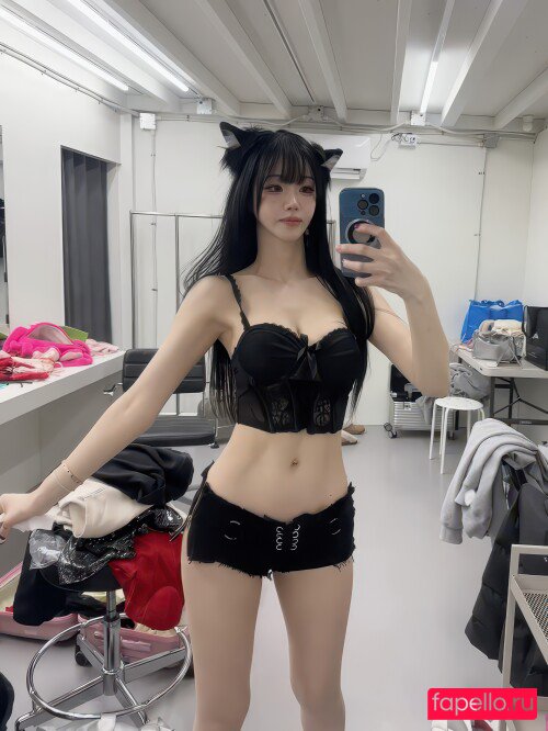 Min Hanna 민한나 Onlyfans Photo Gallery 