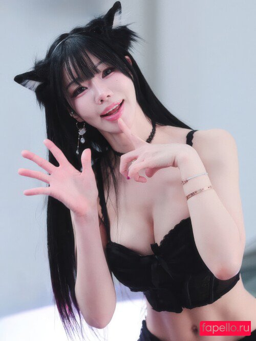 Min Hanna 민한나 Onlyfans Photo Gallery 