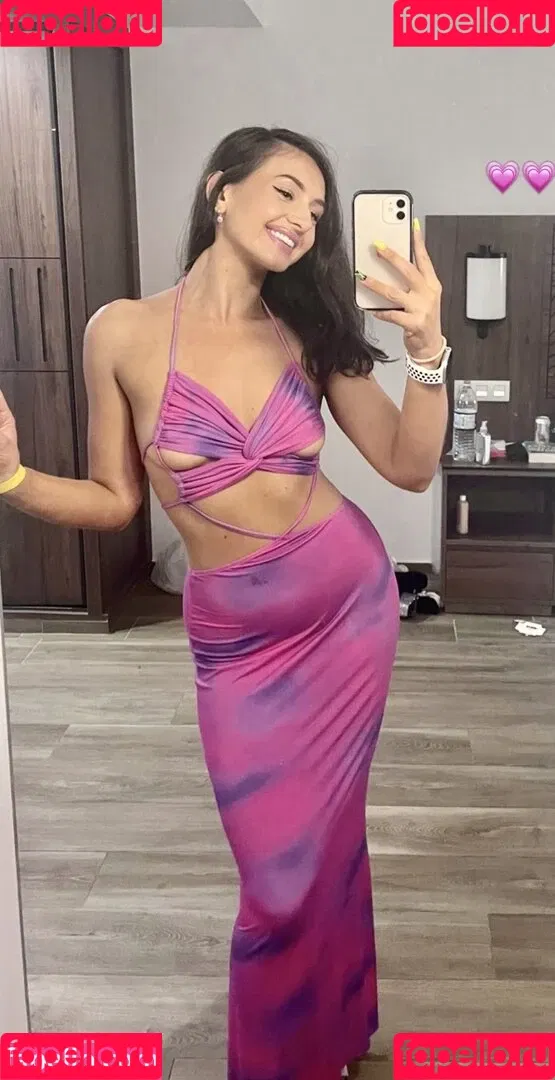 Brittany Carter Onlyfans Photo Gallery 