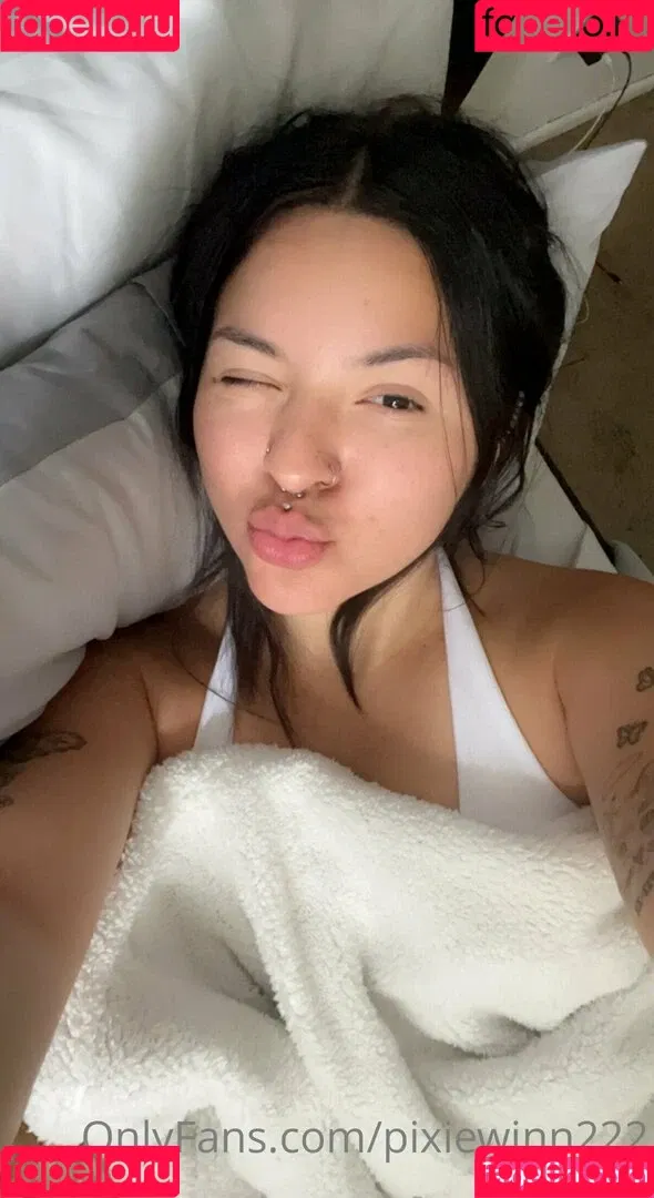 pixiewinn222 Onlyfans Photo Gallery 