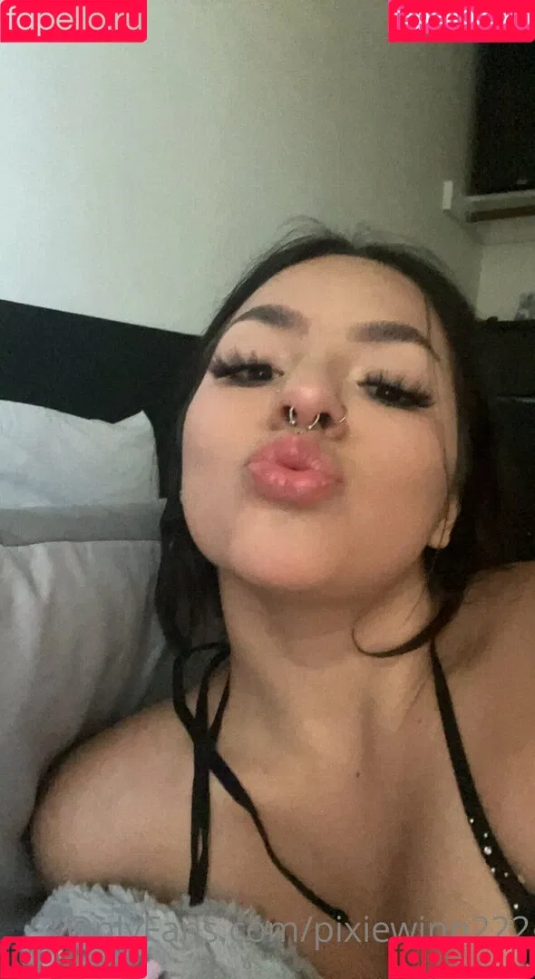pixiewinn222 Onlyfans Photo Gallery 