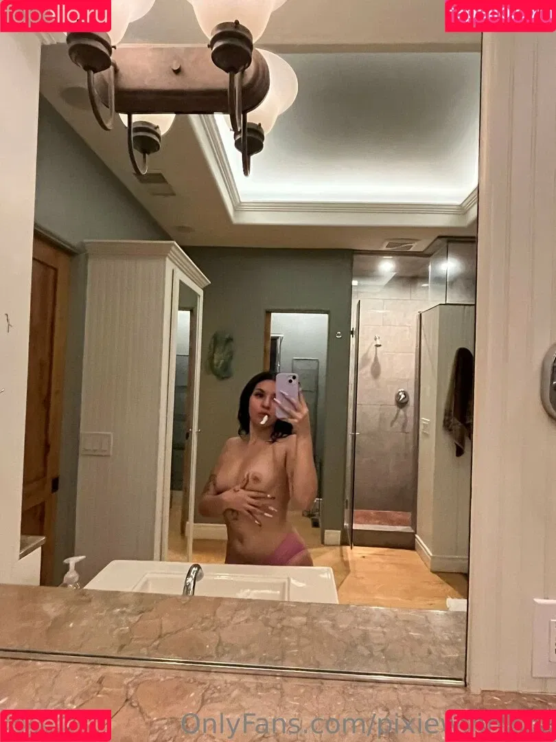 pixiewinn222 Onlyfans Photo Gallery 